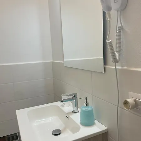 Affitta - Domu E Mari Penzion *